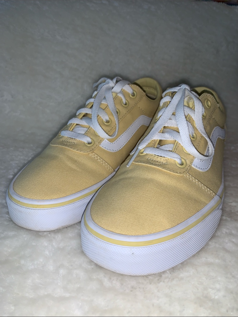 Vans Old Skool style canvas sneakers yellow size 9